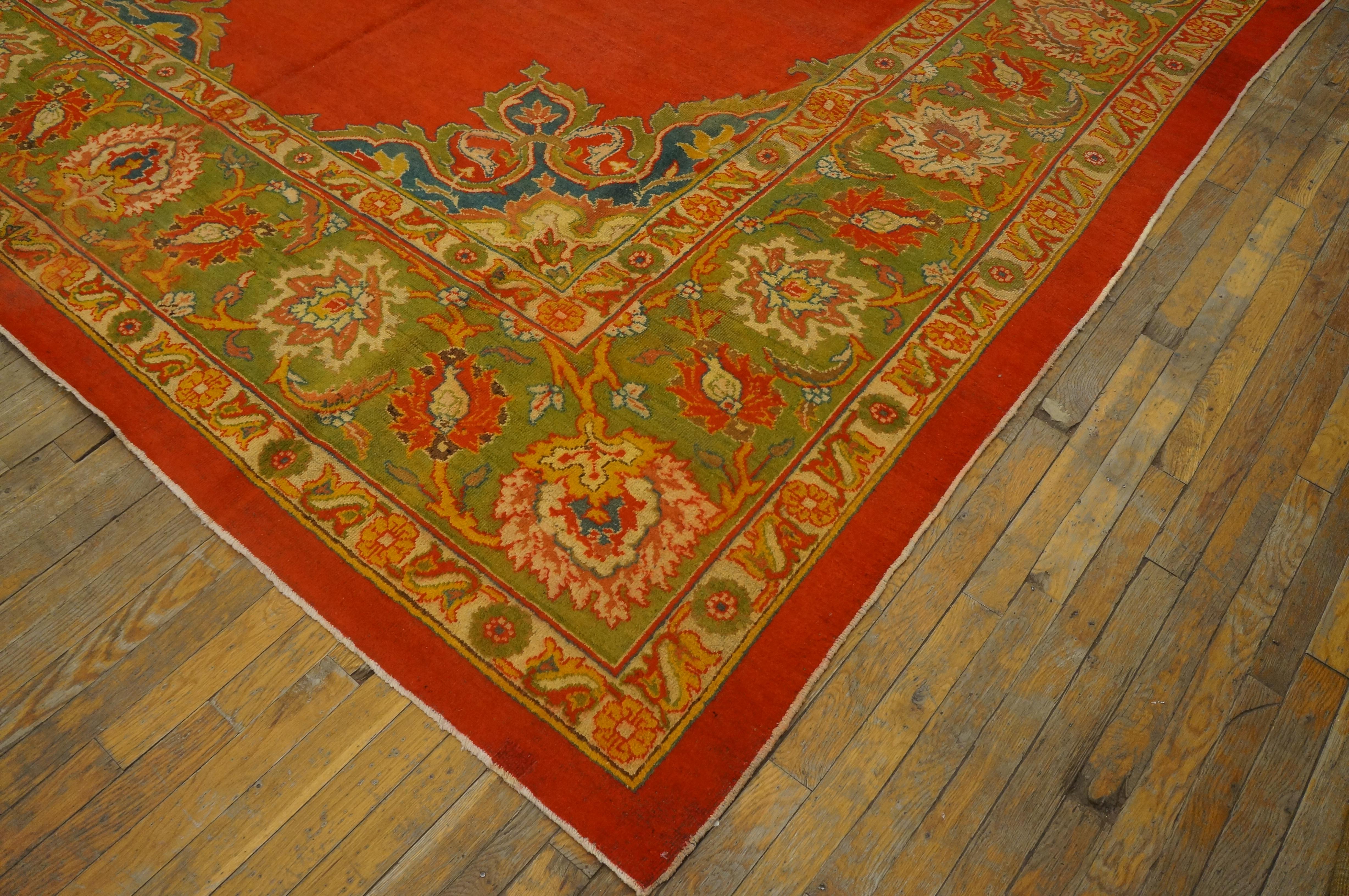 Early 20th Century N. Indian Amritsar Carpet ( 9' x 12' - 275 x 365 )

This attractive c. 1900 Indian carpet gets everything right:open clear red field, eight lobe ultra-classic medallion with yellow accents and matching navy quarter corners; and a