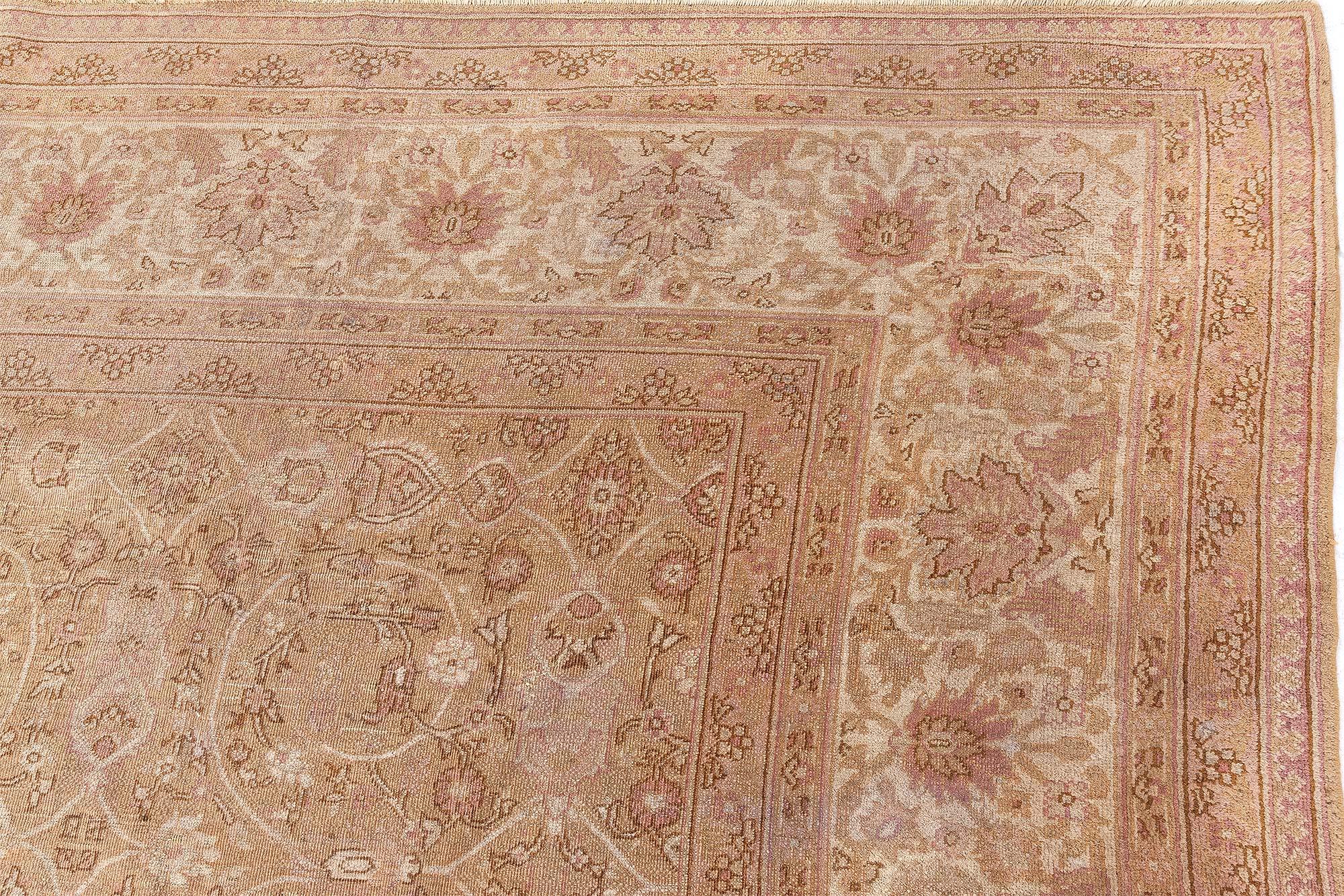 Doris Leslie Blau Tappeto antico indiano Amritsar Botanic Dimensioni adattate in vendita 1