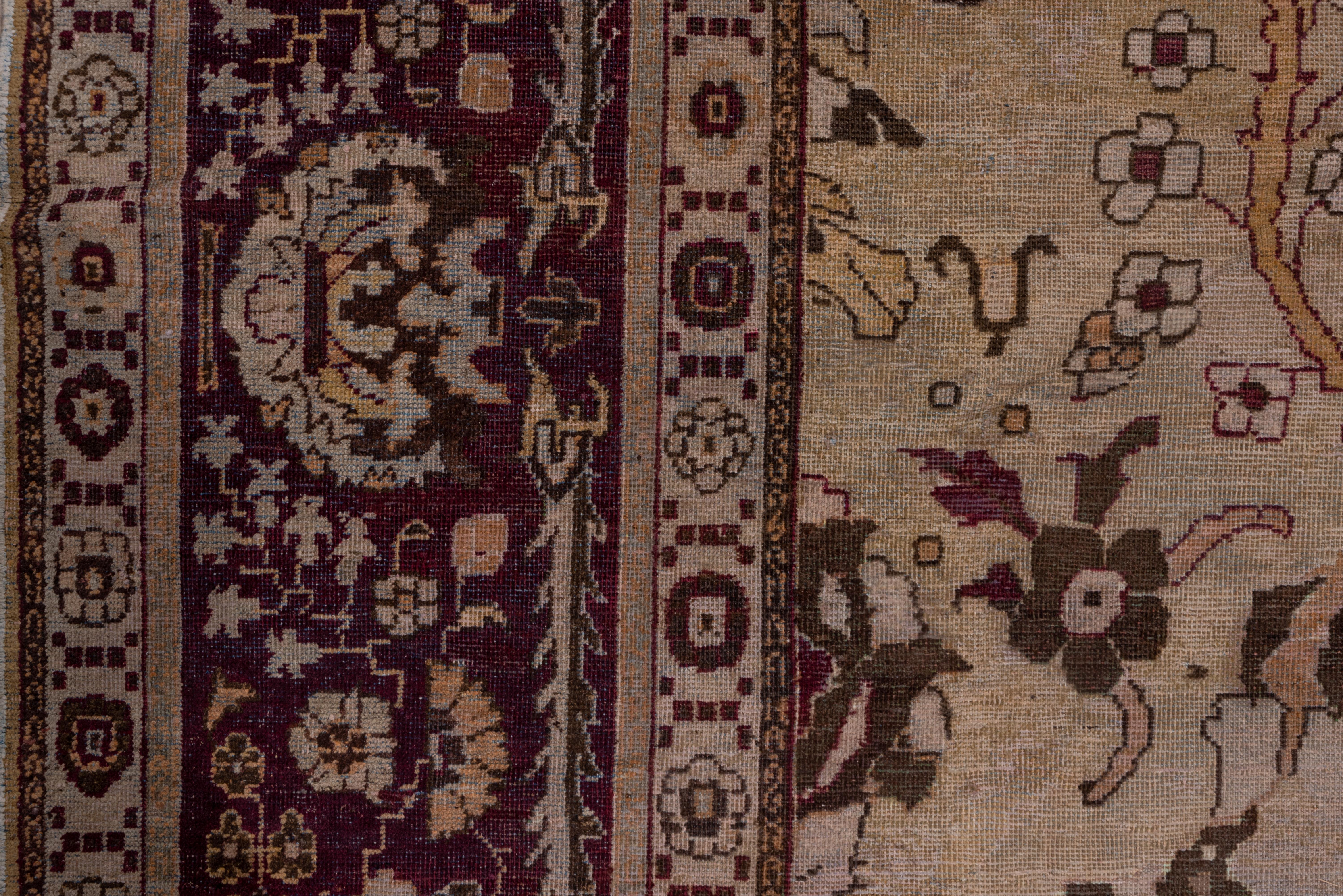 Antique Indian Amritsar Carpet, circa 1920s In Good Condition For Sale In New York, NY