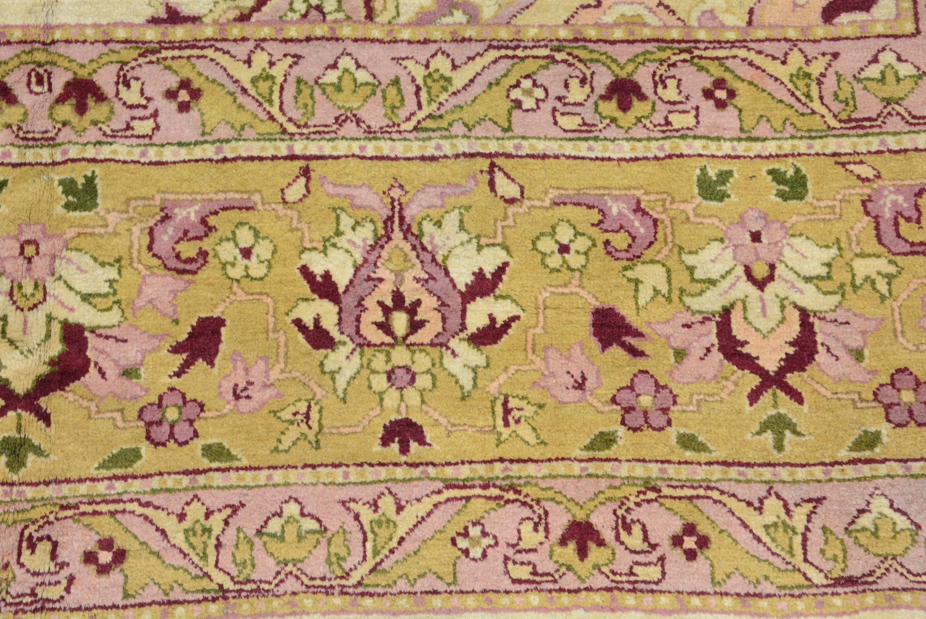 Antiker indischer Amritsar-Teppich (Gewebt) im Angebot