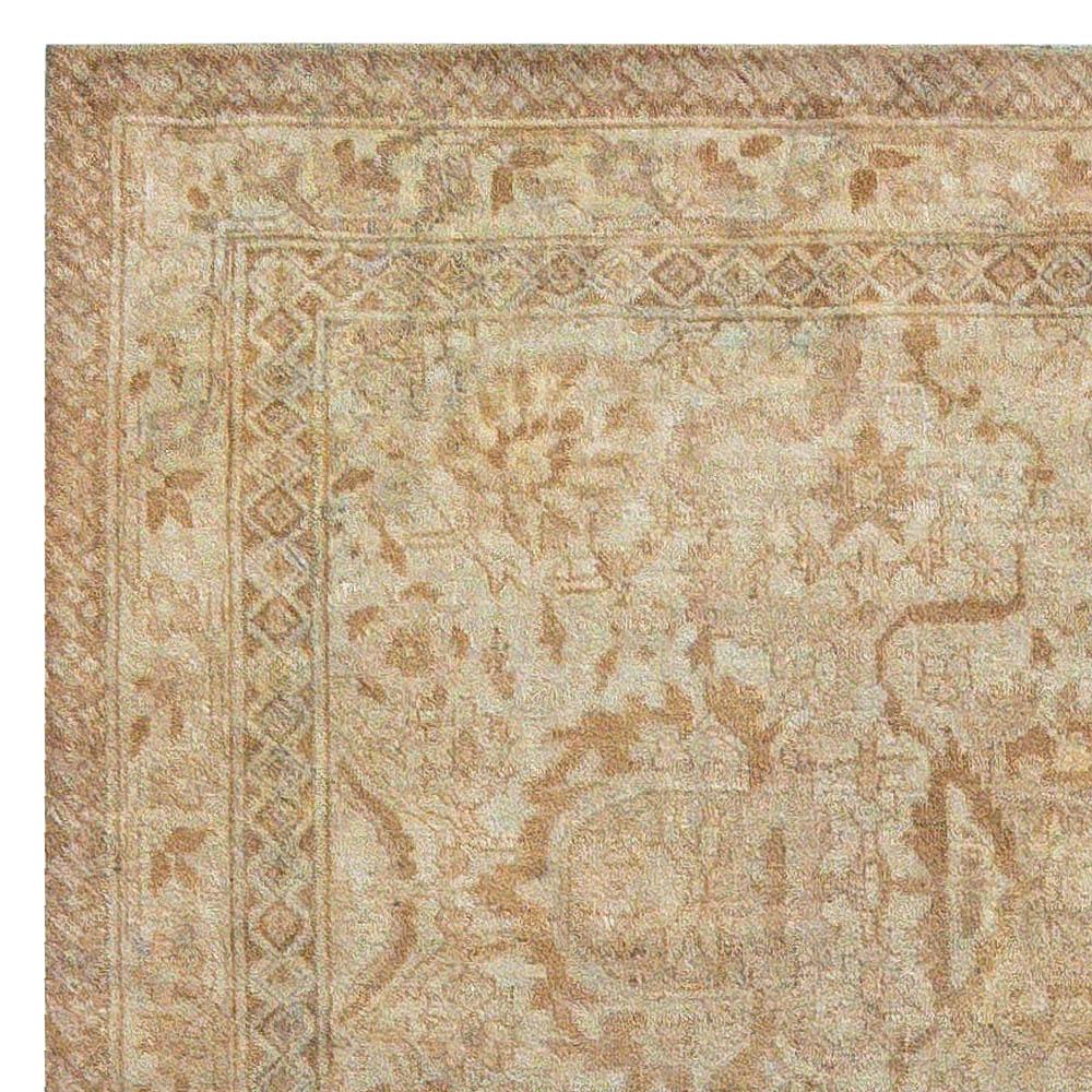 XIXe siècle Tapis d'Amritsar indien du 19ème siècle fait à la main Doris Leslie Blau en vente