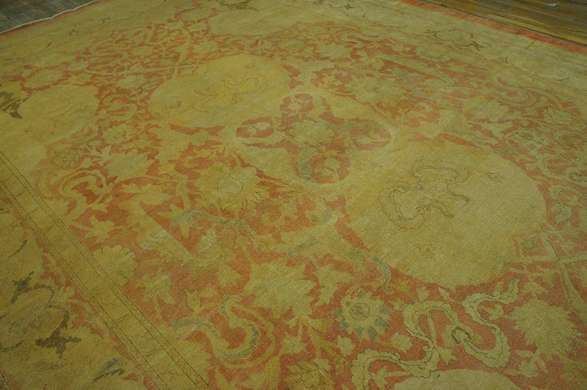 Late 19th Century N. Indian Amritsar Carpet ( 11' x 17'2