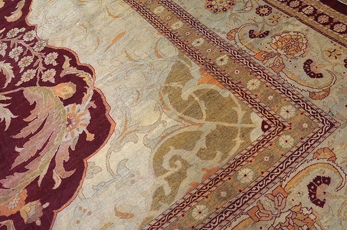 Agra 19th Century N. Indian Amritsar Carpet ( 18'10