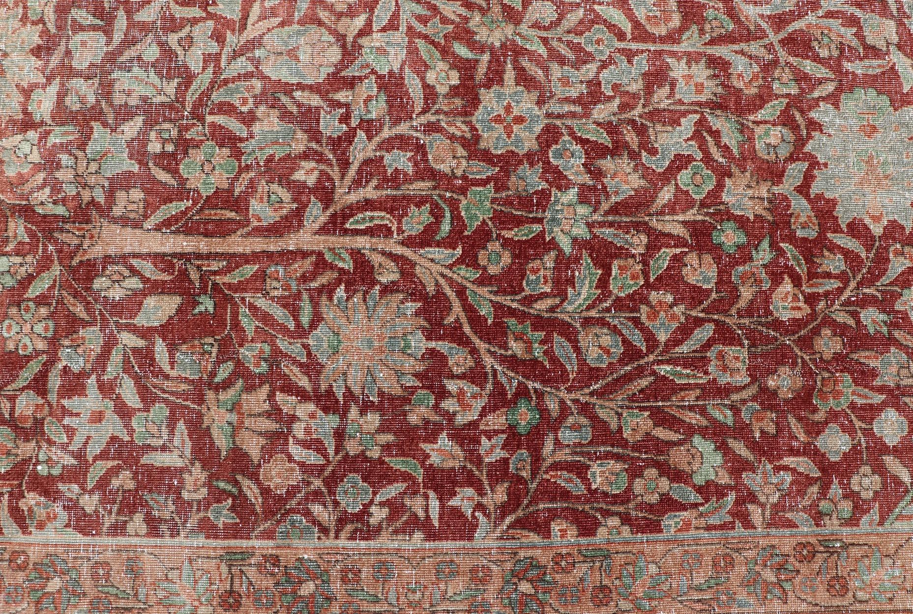 Agra Ancien tapis indien Amritsar avec design d'arbre de vie dans les tons rouges 9'10 x 14'7 en vente