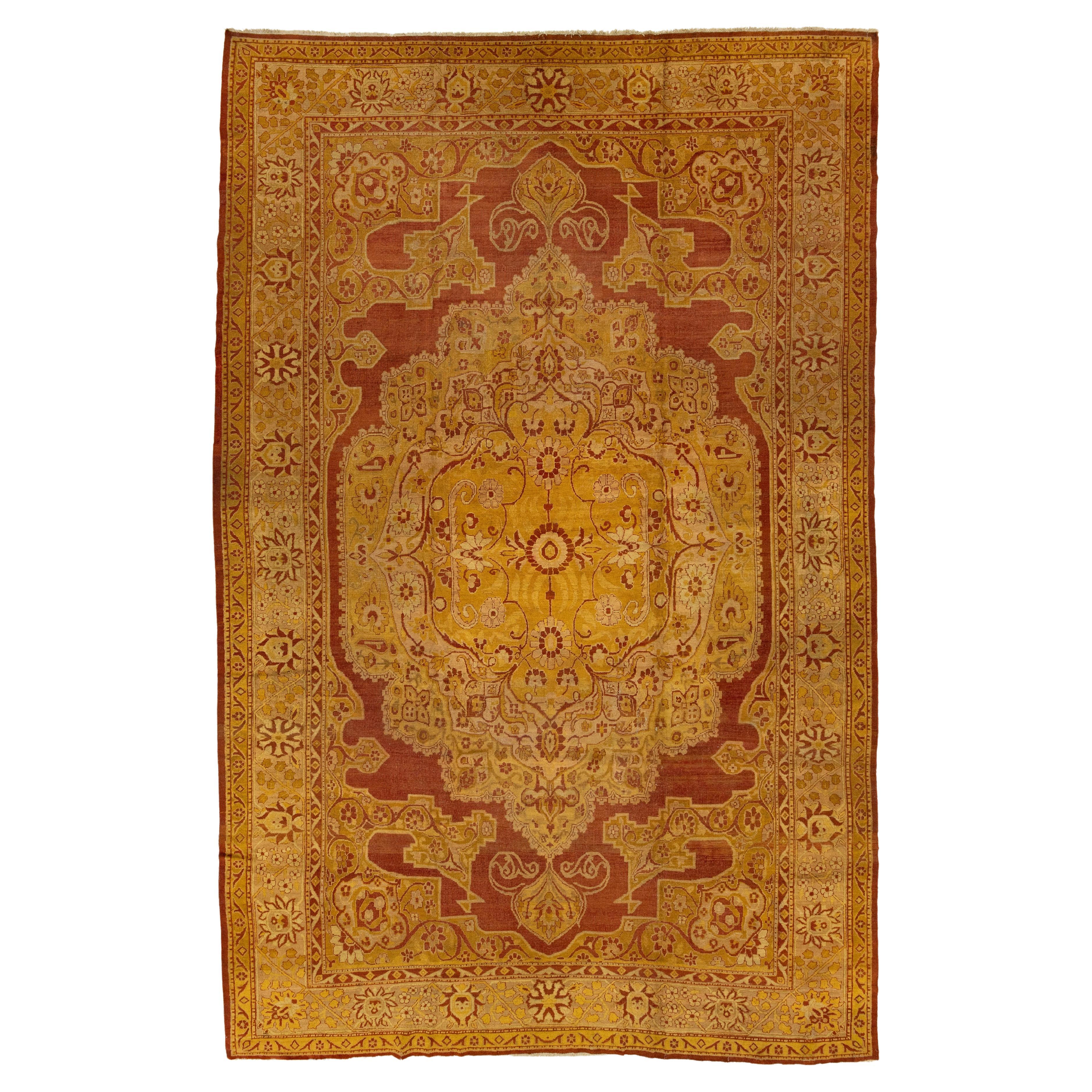 Tapis indien antique d'Amritsar fabriqué à la main en orrod avec motif de médaillon