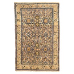 Antiker indischer Teppich im Agra-Design