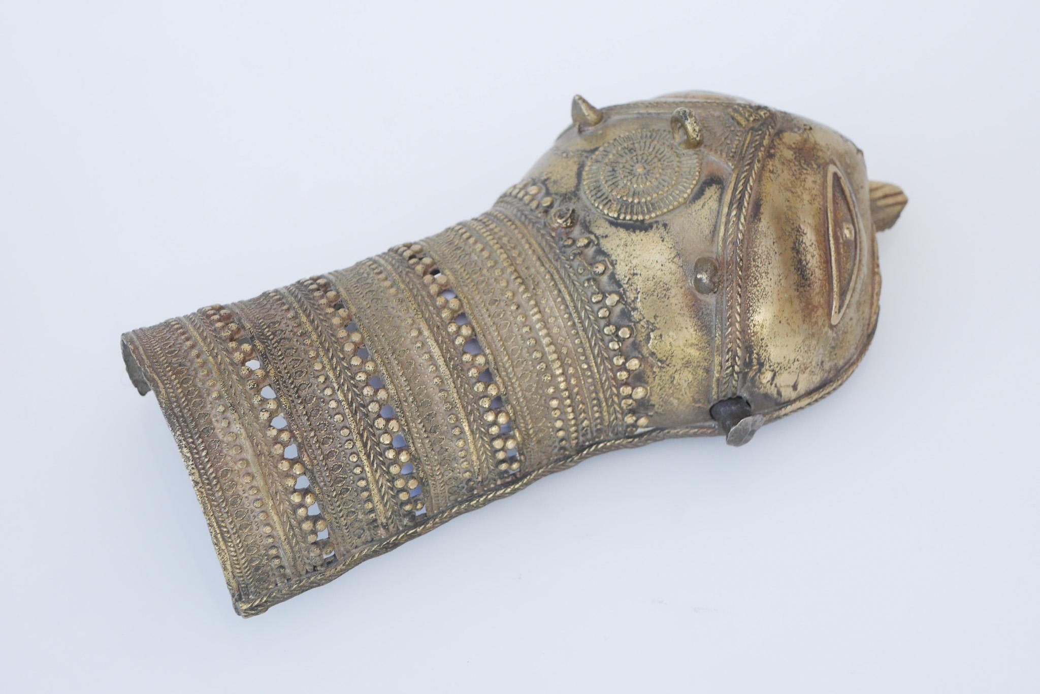 Hand-Crafted Antique Indian Brass Dandpatta with fantastic Metal Work For Sale