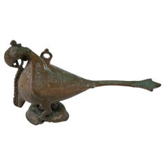 Antike indische Bronze-Öllampe mit Papagei-Figur, Rajasthan, 19. Jahrhundert