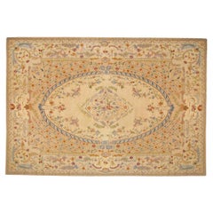 Tapis indien ancien tissé à points de chaîne, de taille standard, avec médaillon et fleurs