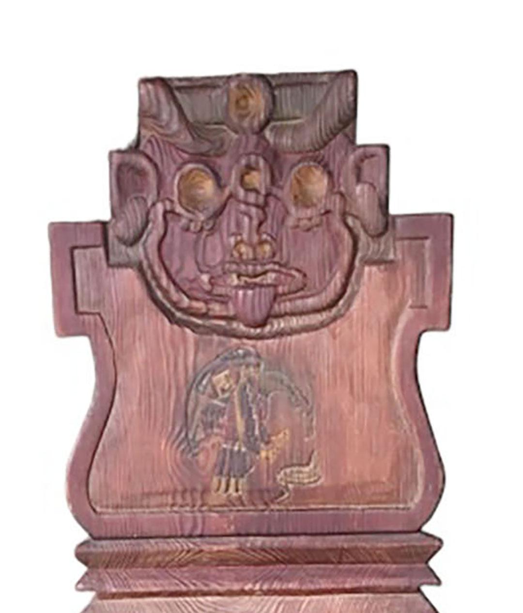 Américain Chaise indienne ancienne avec Kachina en vente