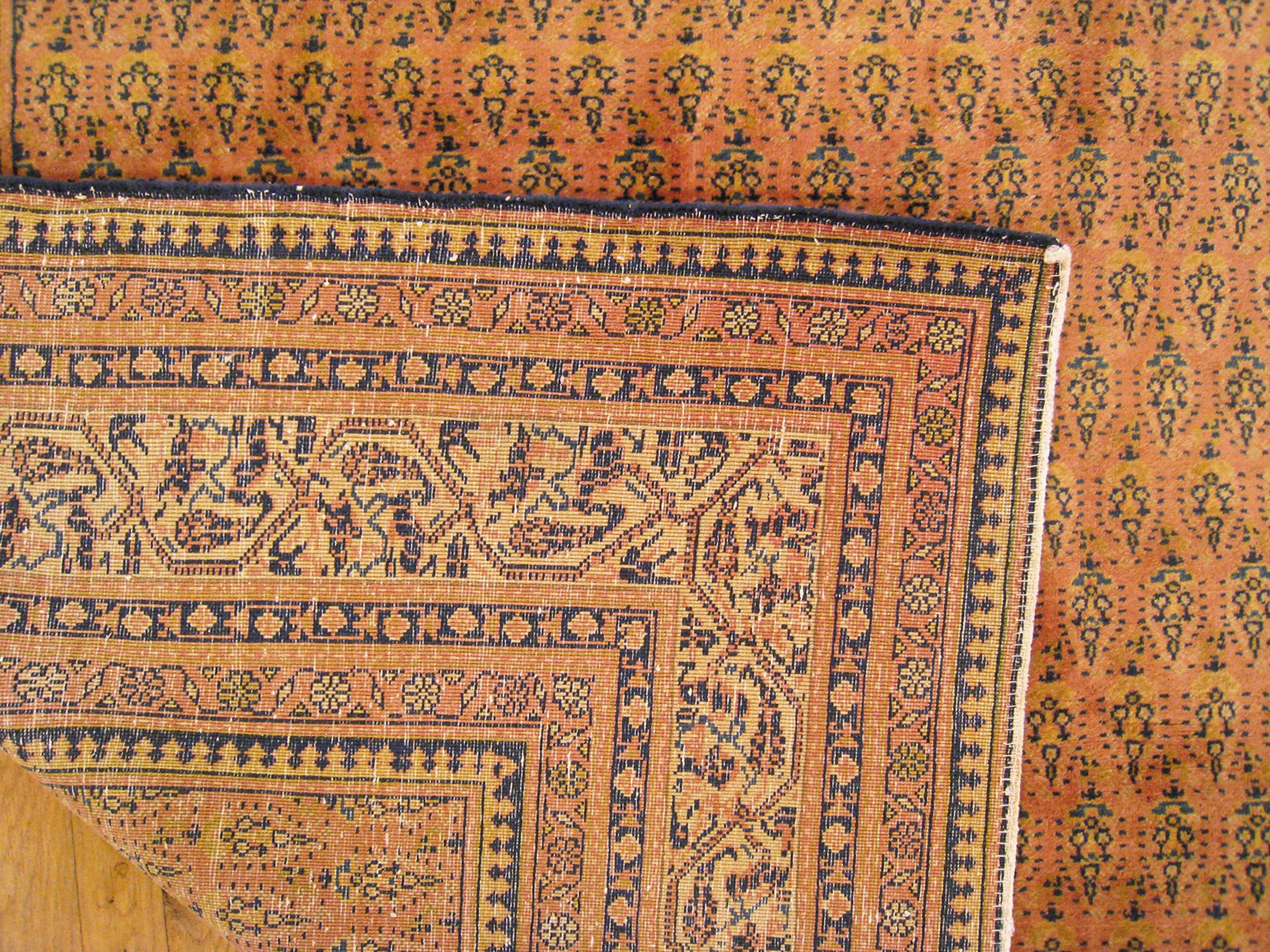 Antique Indian Decorative Oriental Indo Saraband Rug in Large Size  For Sale 7