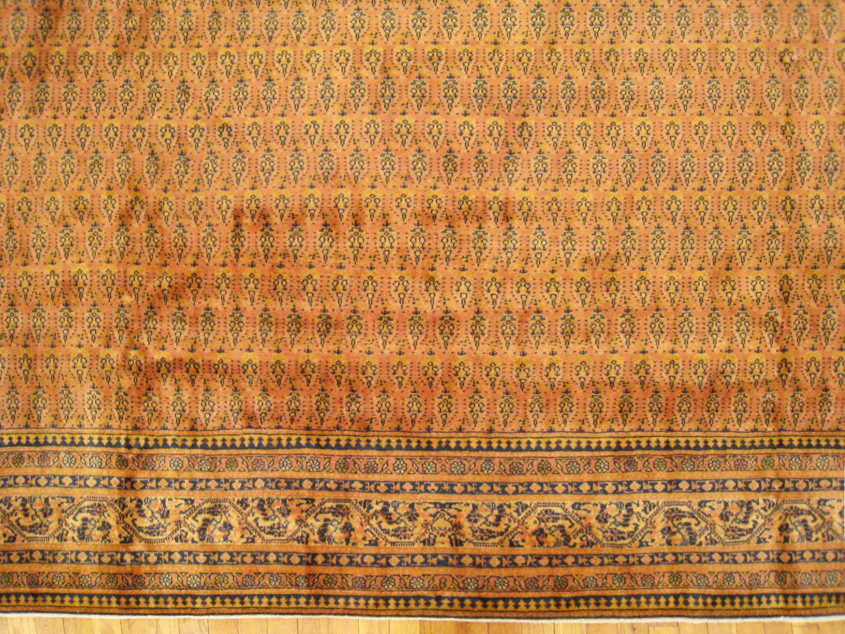 Early 20th Century Antique Indian Decorative Oriental Indo Saraband Rug in Large Size  For Sale