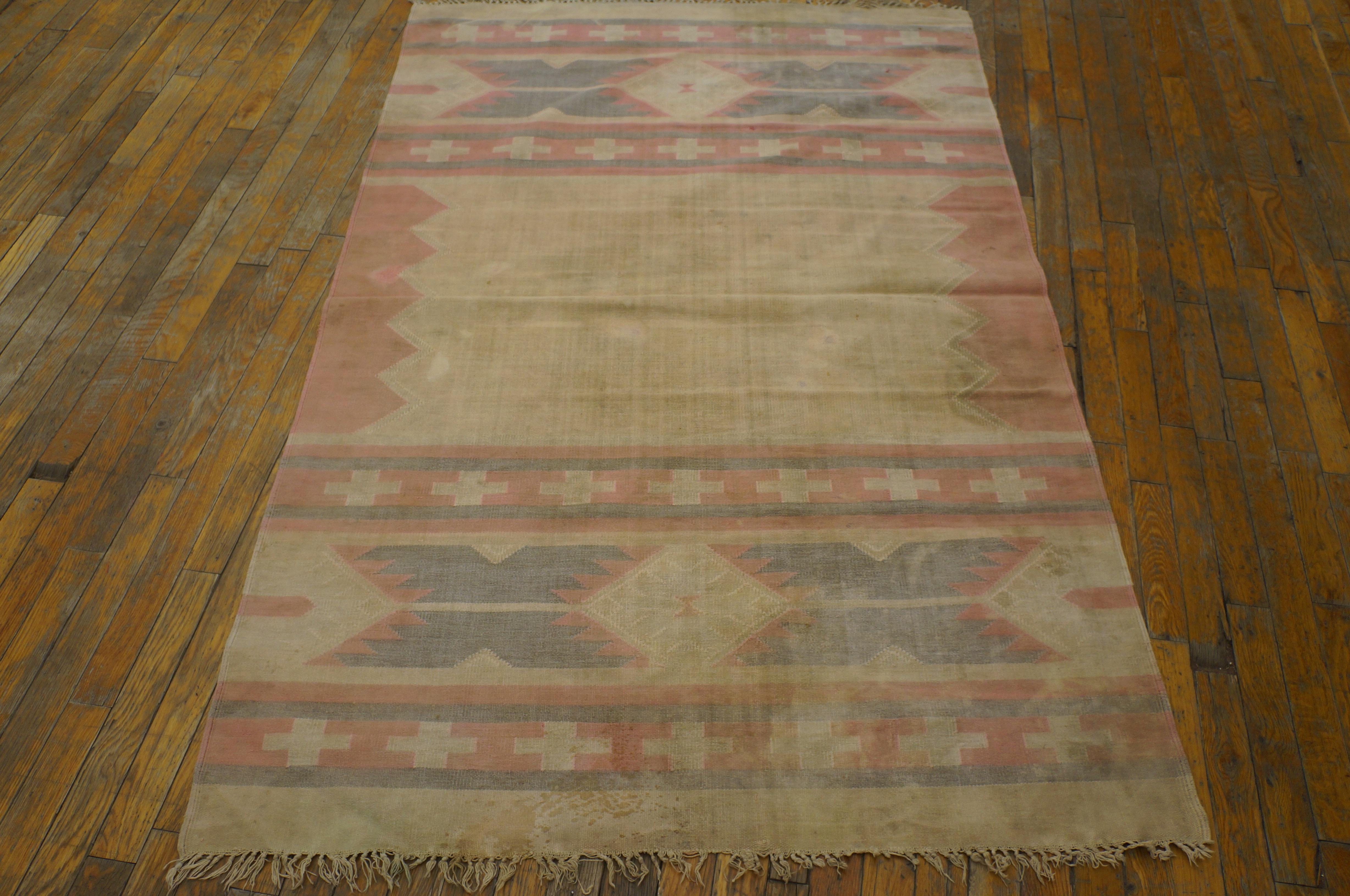 Antique Indian Dhurrie rug, size: 4'0