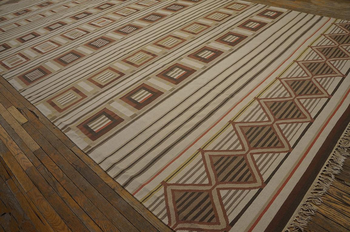 Antiker indischer Dhurrie-Teppich im Dhurrie-Stil, 2,05 m x 3,05 m  im Zustand „Gut“ im Angebot in New York, NY