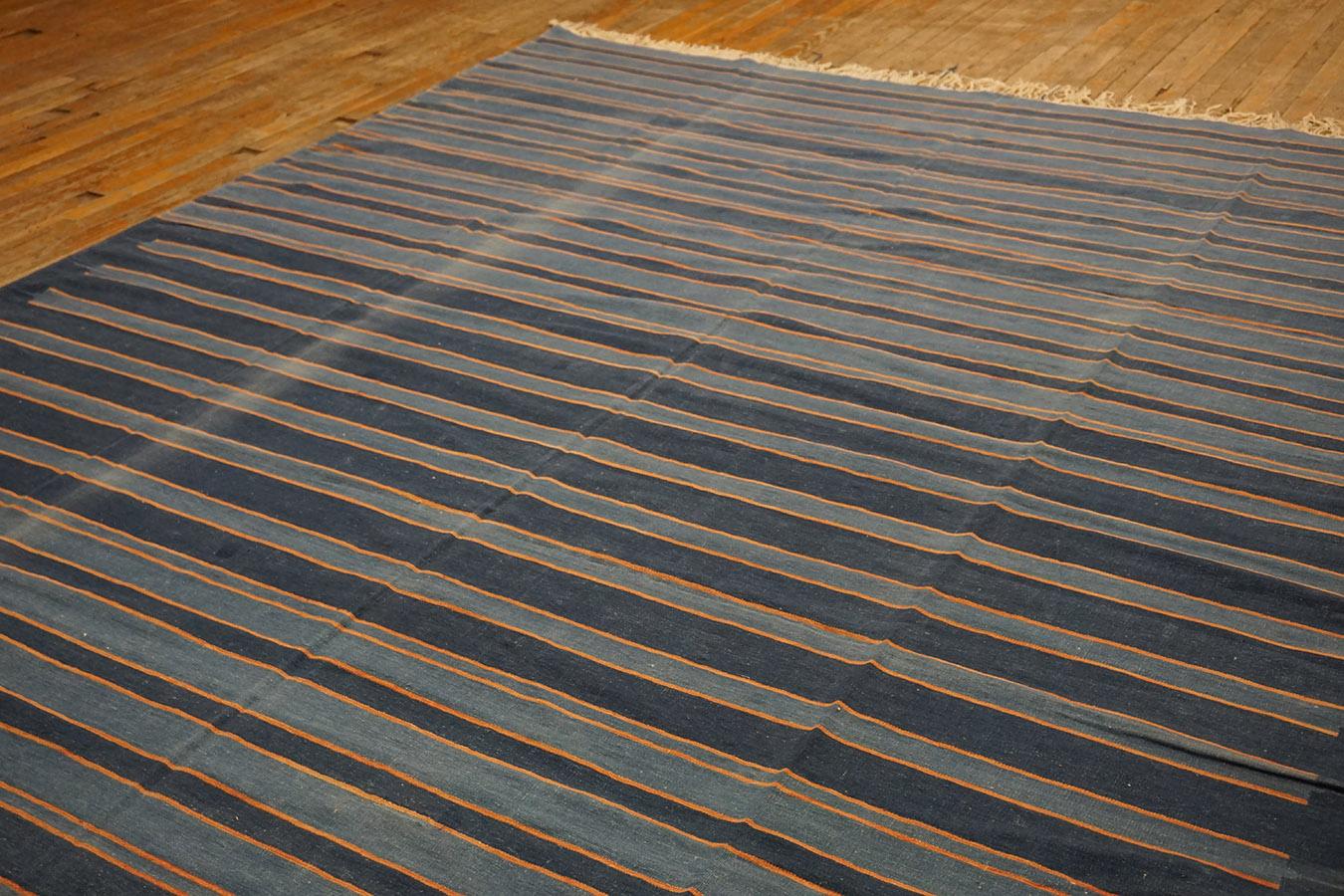 Indischer Dhurrie-Teppich aus Baumwolle des frühen 20. Jahrhunderts ( 8''2 x 11''2 - 248 x 340) im Angebot 3