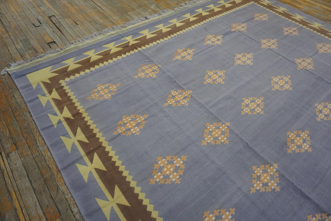 1930s Indian Cotton Dhurrie Carpet ( 9'7'' x 15'7'' - 292  x 475 )  For Sale 8