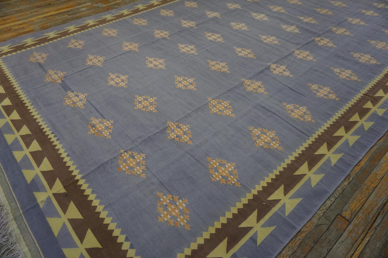 1930s Indian Cotton Dhurrie Carpet ( 9'7'' x 15'7'' - 292  x 475 )  For Sale 10