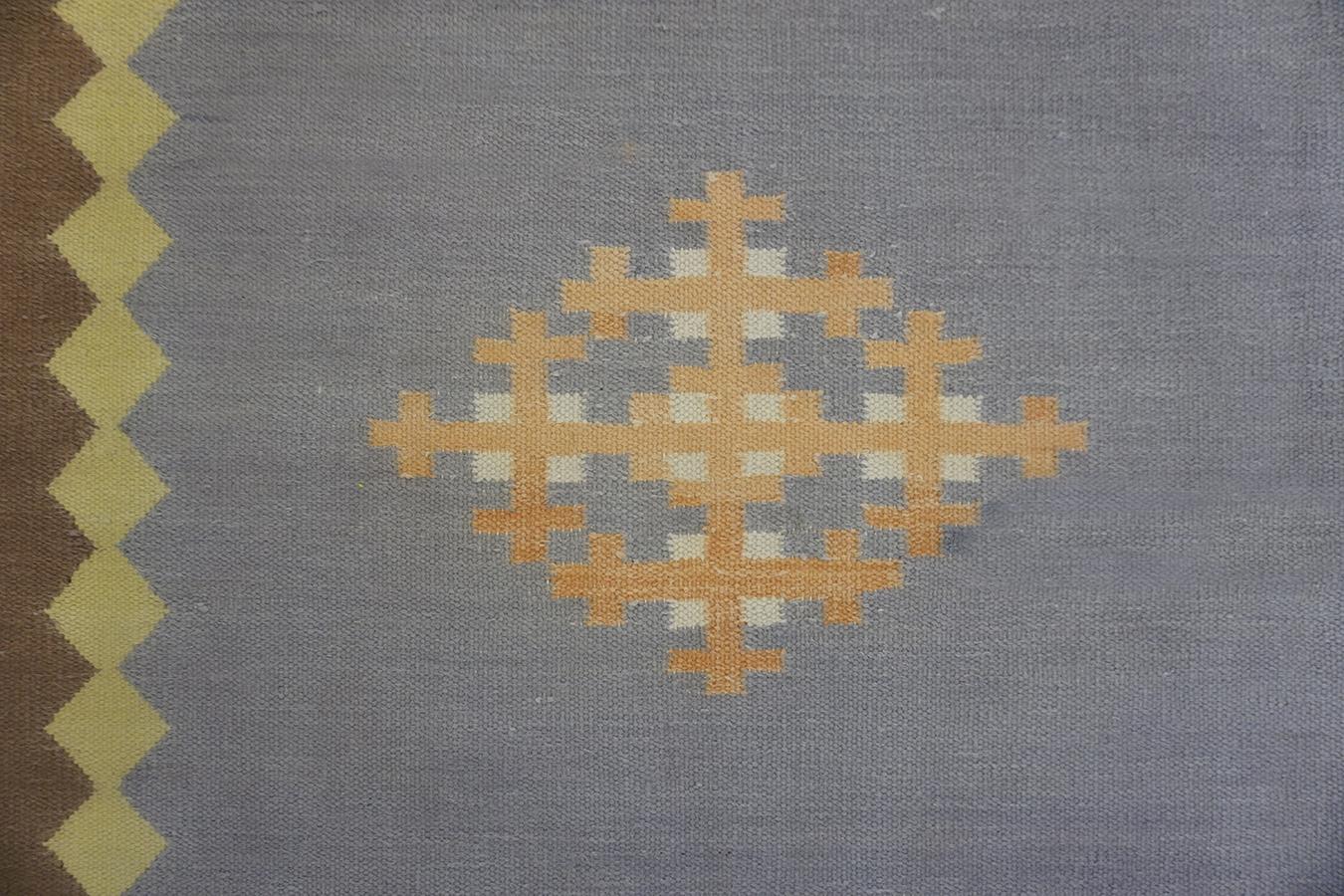 1930s Indian Cotton Dhurrie Carpet ( 9'7'' x 15'7'' - 292  x 475 )  For Sale 1