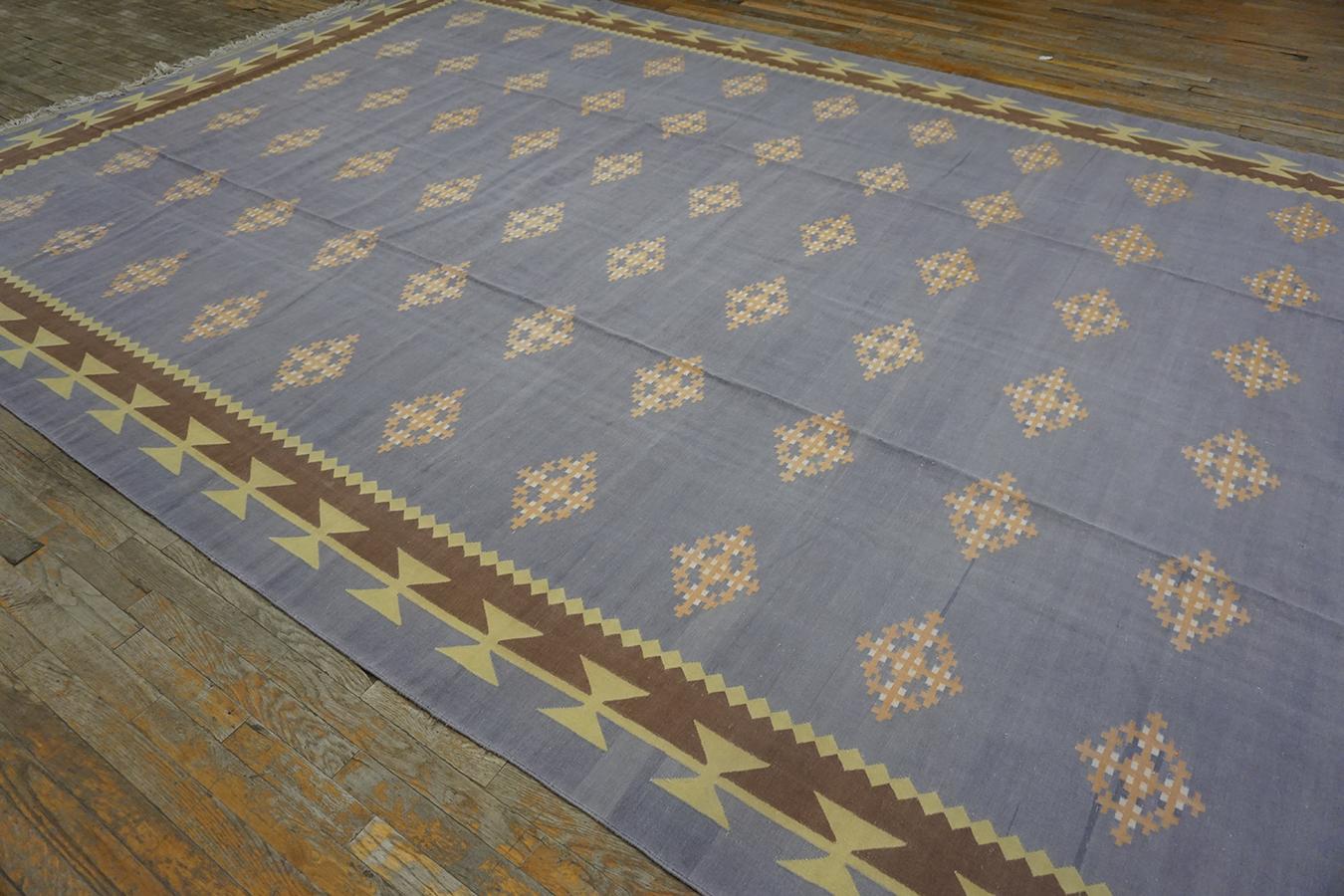 1930s Indian Cotton Dhurrie Carpet ( 9'7'' x 15'7'' - 292  x 475 )  For Sale 3