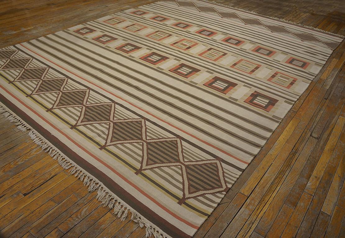Hand-Woven Mid 20th Century Indian Dhurrie Carpet ( 9' x 11'8