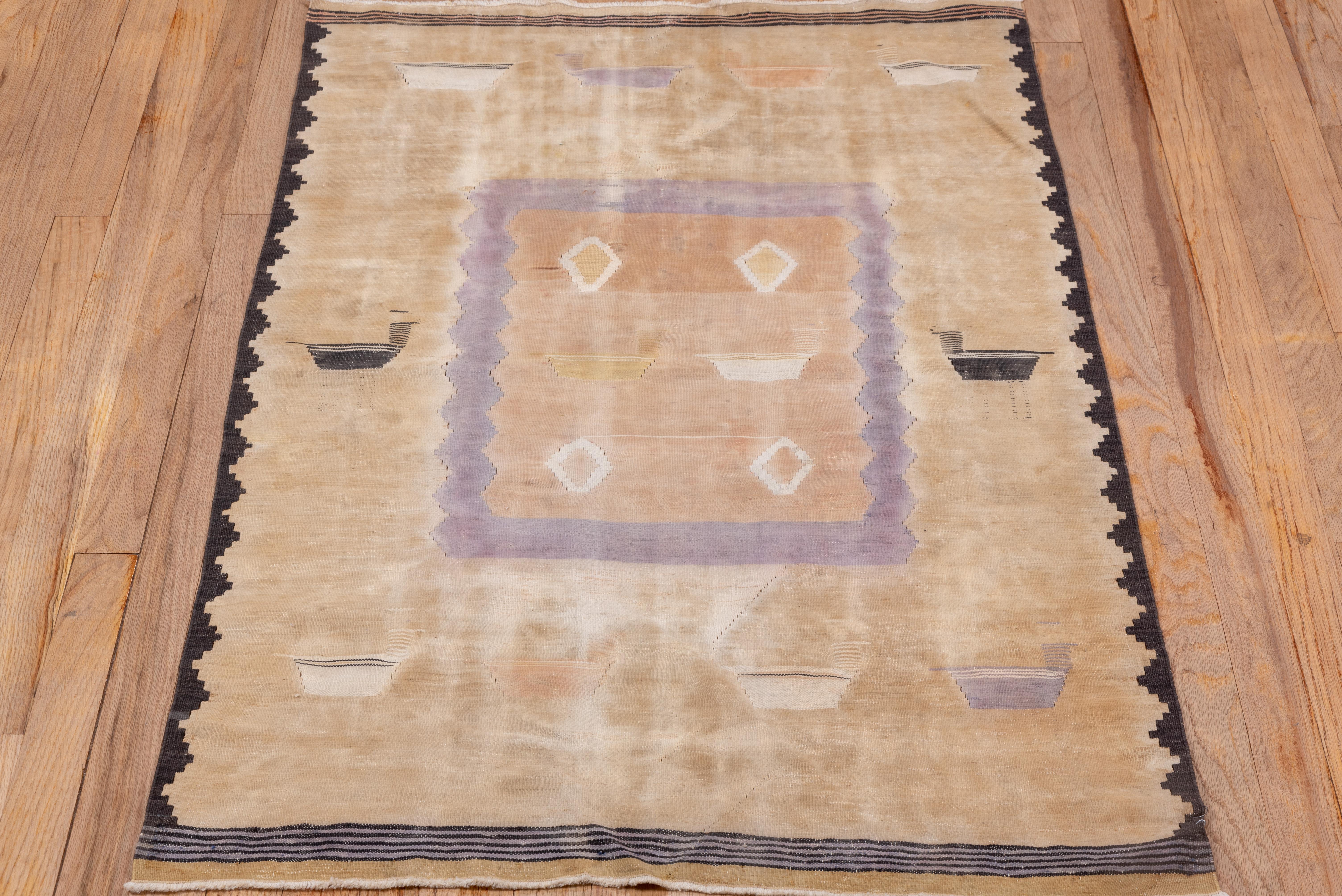 Antique Indian Dhurrie Rug, circa 1910s In Good Condition In New York, NY
