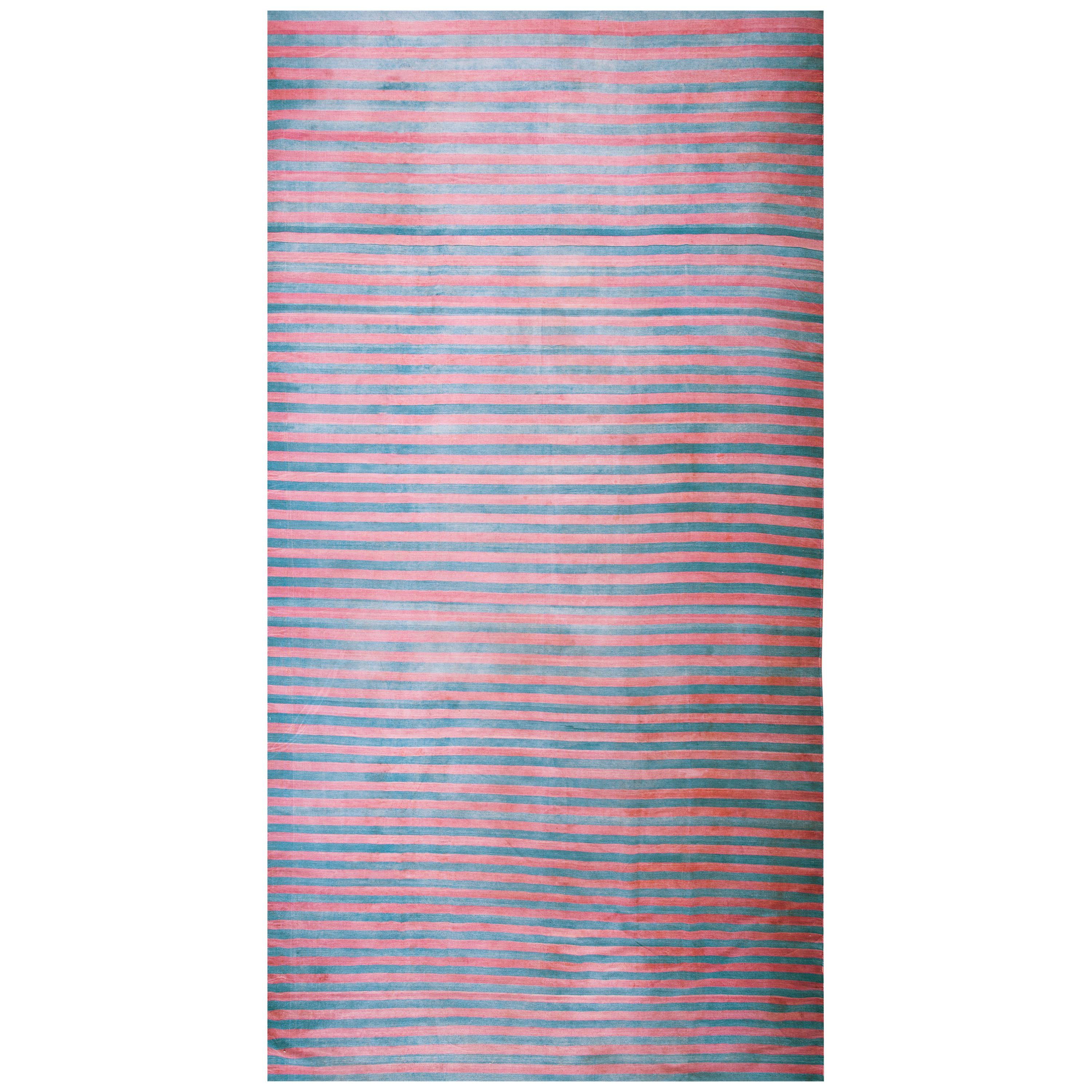 Indischer Dhurrie-Teppich aus Baumwolle des frühen 20. Jahrhunderts ( 9'4" x 18'6" - 285 x 564") im Angebot