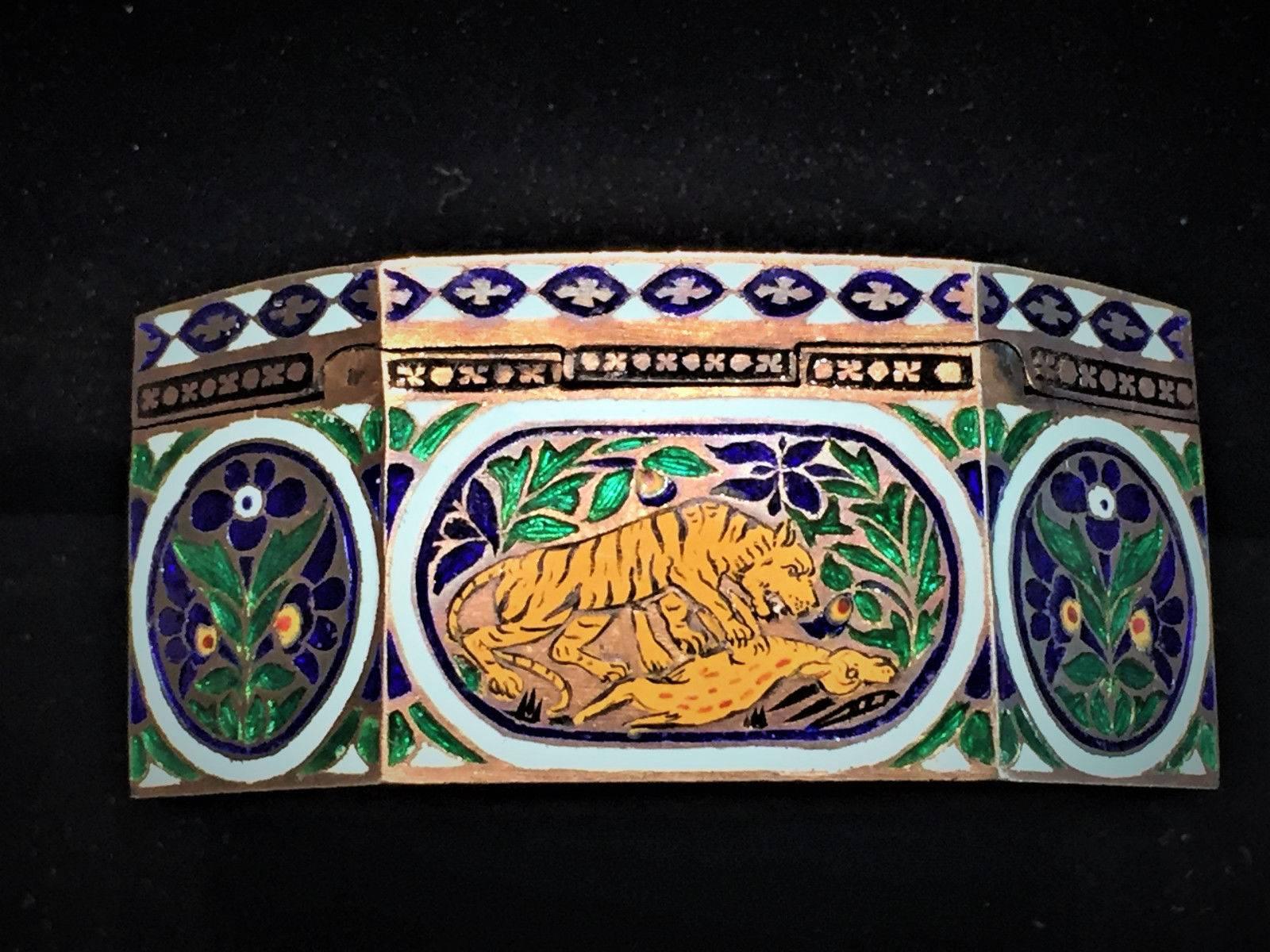 Late 19th Century Antique Indian Enameled Silver Snuffbox with Hunting Scenes, circa 1890s