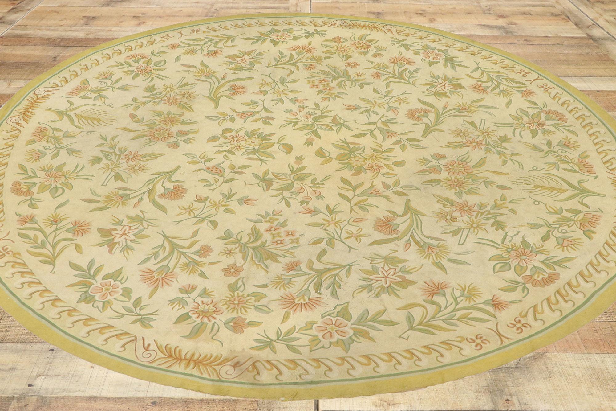 Antique Indian Floral Chainstitch Round Area Rug For Sale 1