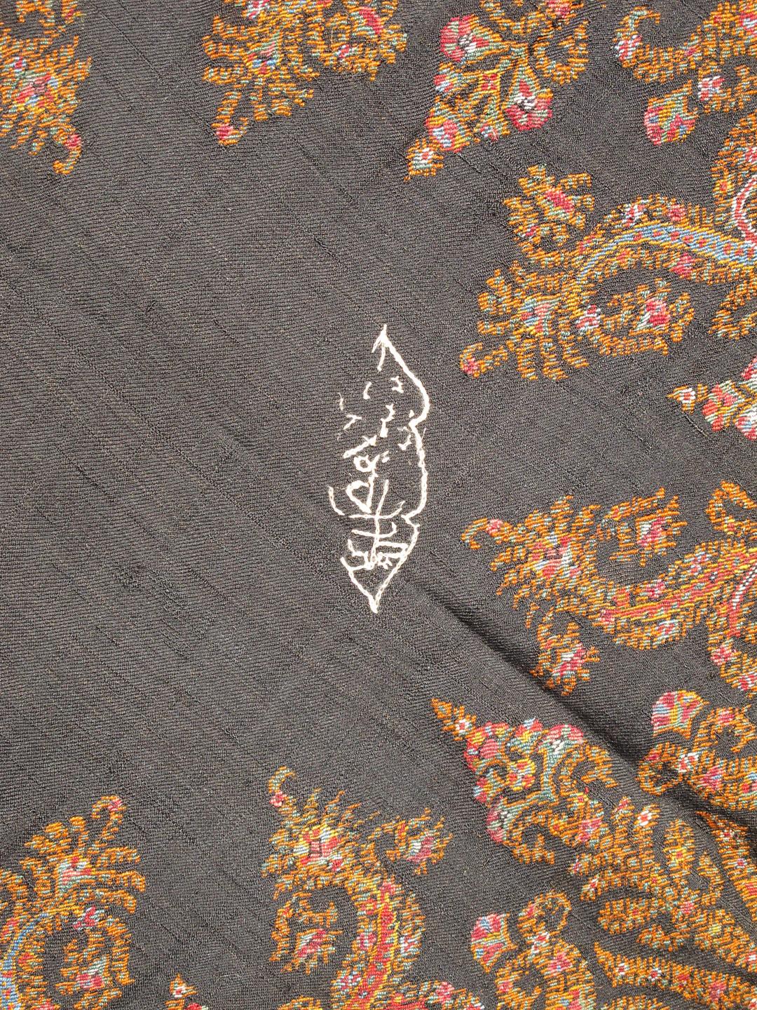 Début du 20ème siècle Châle indien ancien en textile cachemire fait à la main avec des couleurs brillantes en vente