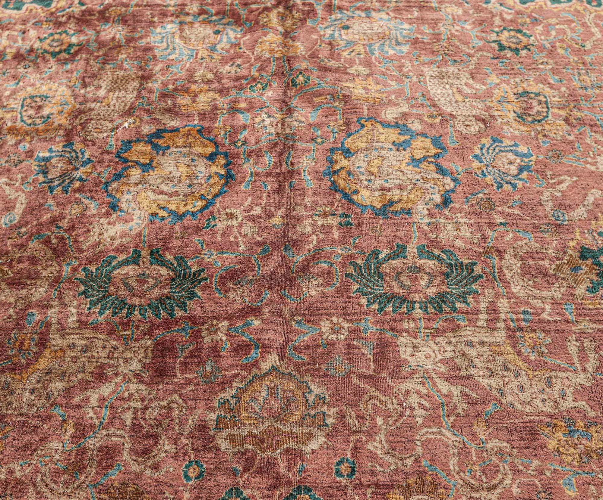 Antique Indian handmade wool carpet
Size: 10'1