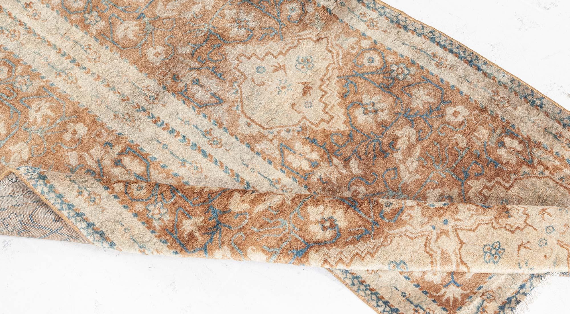 Antique Indian Beige, Brown Handmade Wool Fragment Runner
Size: 2'6