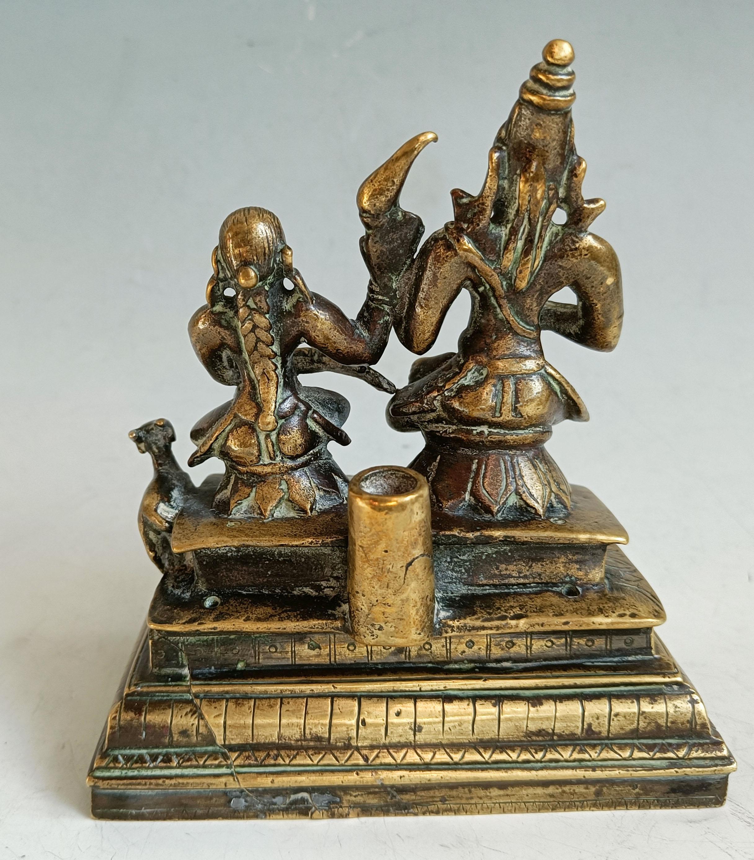 Indiano Antica figura indiana indù in bronzo Shiva Parvati 18° C. Antiquariato asiatico in vendita