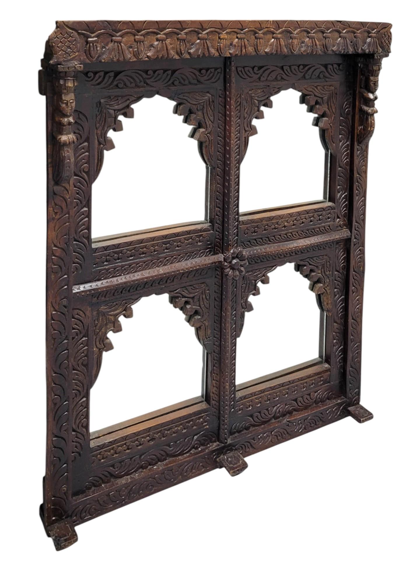 Indien Antique Mirror indien de style Jharokha, fin 19e-début 20e siècle en vente