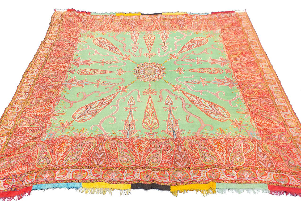Antiker indischer Kaschmir-Schal-Textil, 19. Jahrhundert (Indisch) im Angebot