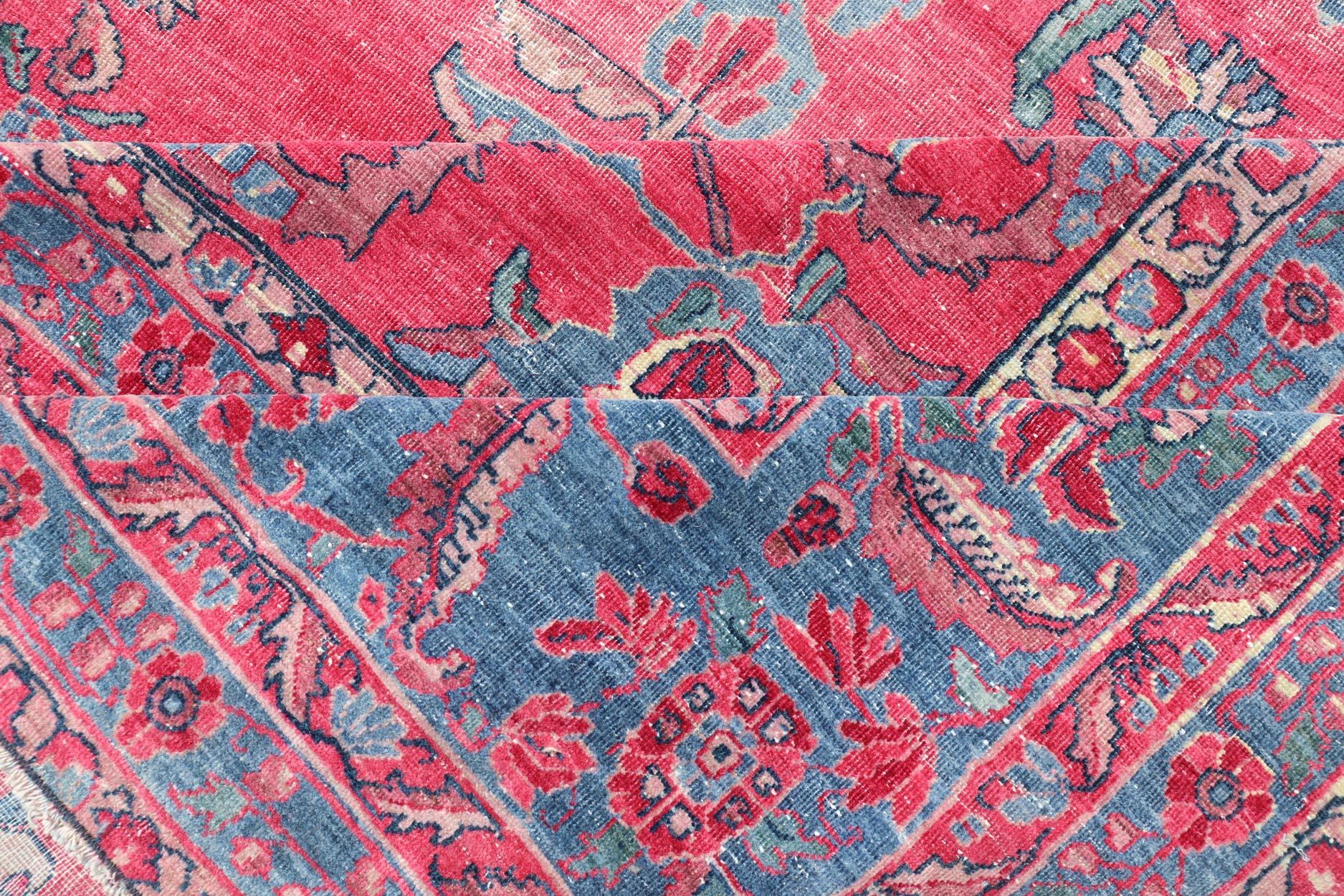Antique Indian Lahore Large Carpet with Floral Design in Soft Magenta and Blue For Sale 8