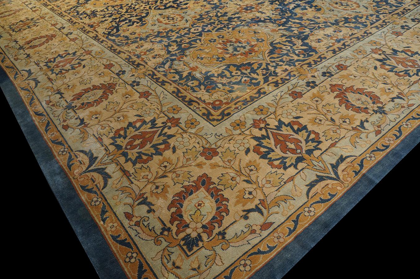 Hand-Knotted Early 20th Century Indian Lahore Carpet ( 17'3