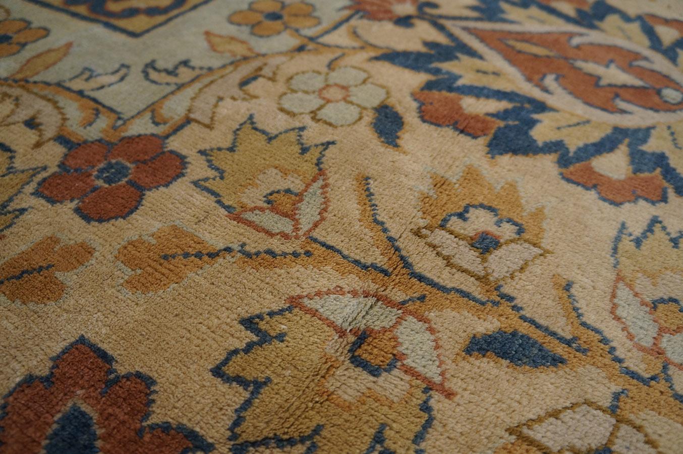 Wool Early 20th Century Indian Lahore Carpet ( 17'3