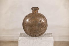 Vase à eau décoratif Surahi en métal indien ancien, début du 20e siècle
