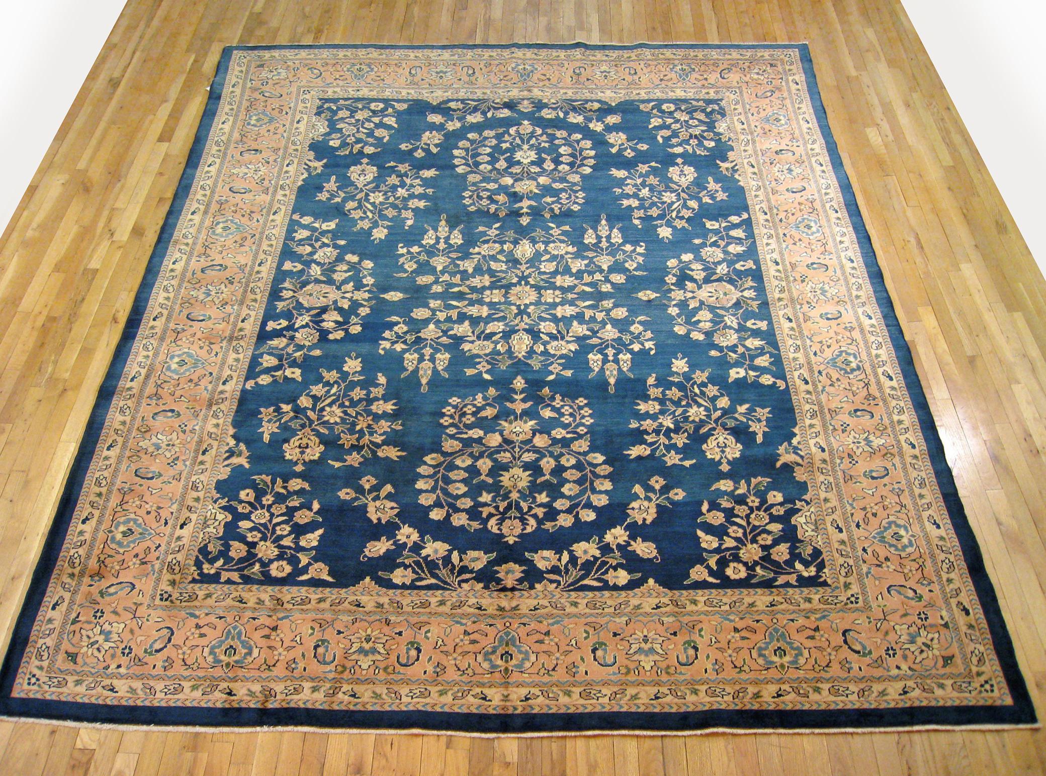 Antique Indian rug, size 11'7