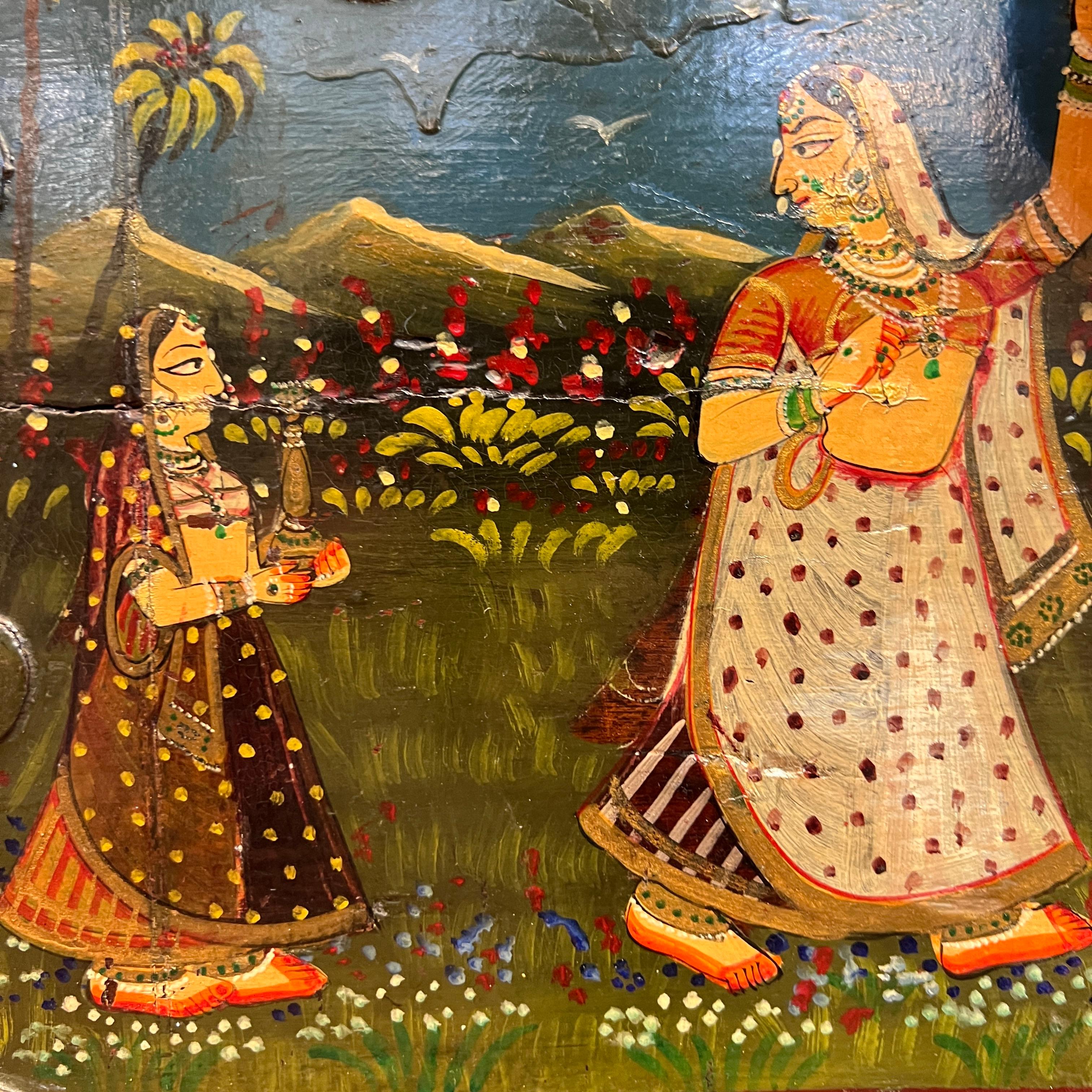 Ancienne commode padouk peinte indienne en vente 3