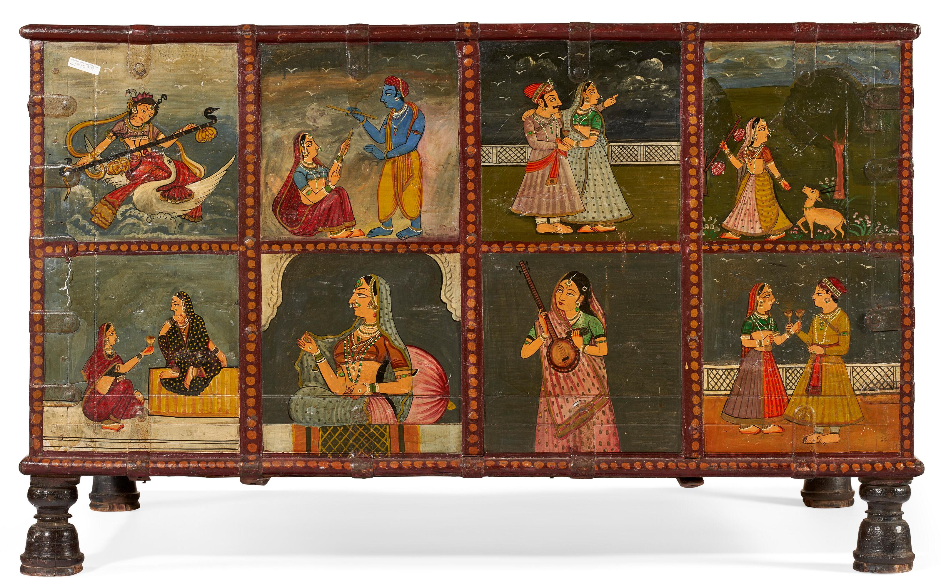 Fer Ancienne commode padouk peinte indienne en vente