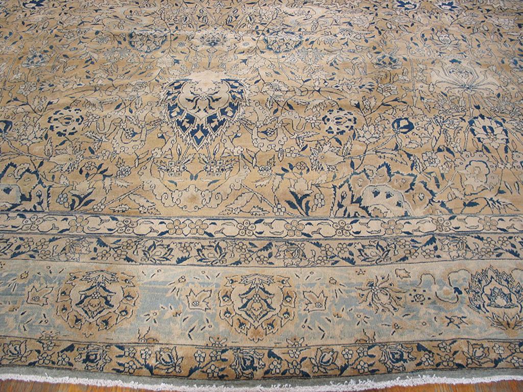 Wool Early 20th Century Indian Lahore Carpet ( 13'6
