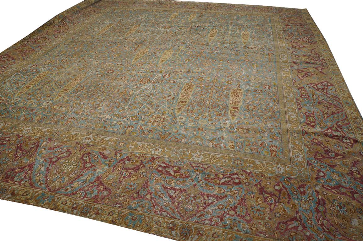Hand-Knotted Early 20th Century Indian Lahore Carpet ( 15' x 17' - 457 x 518 cm ) For Sale