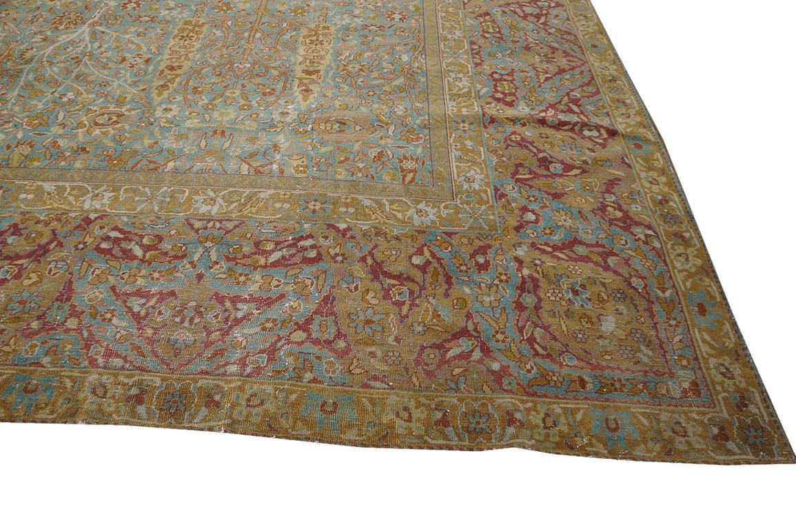 Early 20th Century Indian Lahore Carpet ( 15' x 17' - 457 x 518 cm ) In Good Condition For Sale In New York, NY