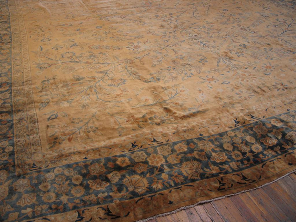 Antique Indian Rug In Good Condition For Sale In New York, NY