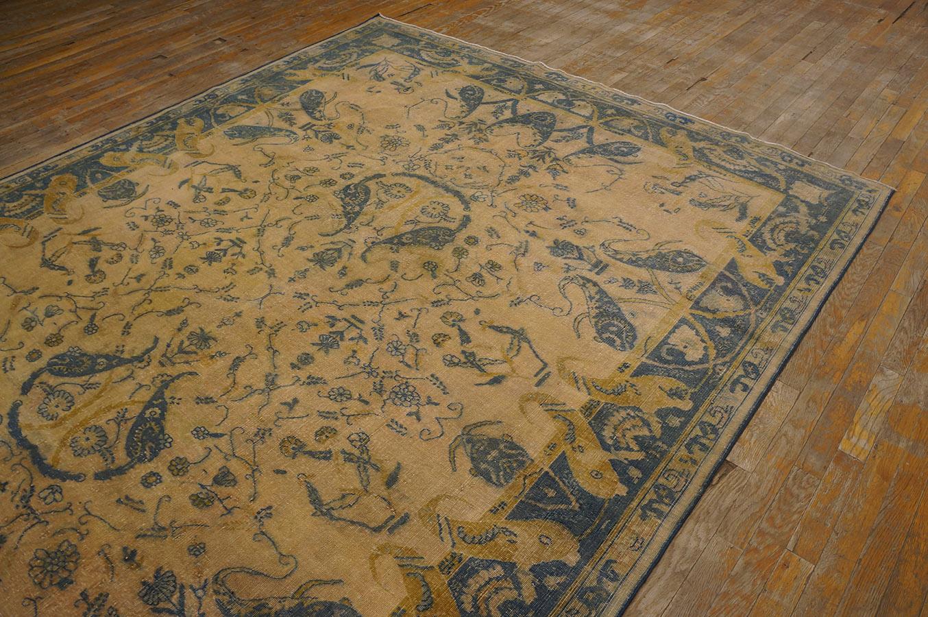 Antiker indischer Teppich 7' 2'' x 9' 9'' (Handgeknüpft) im Angebot
