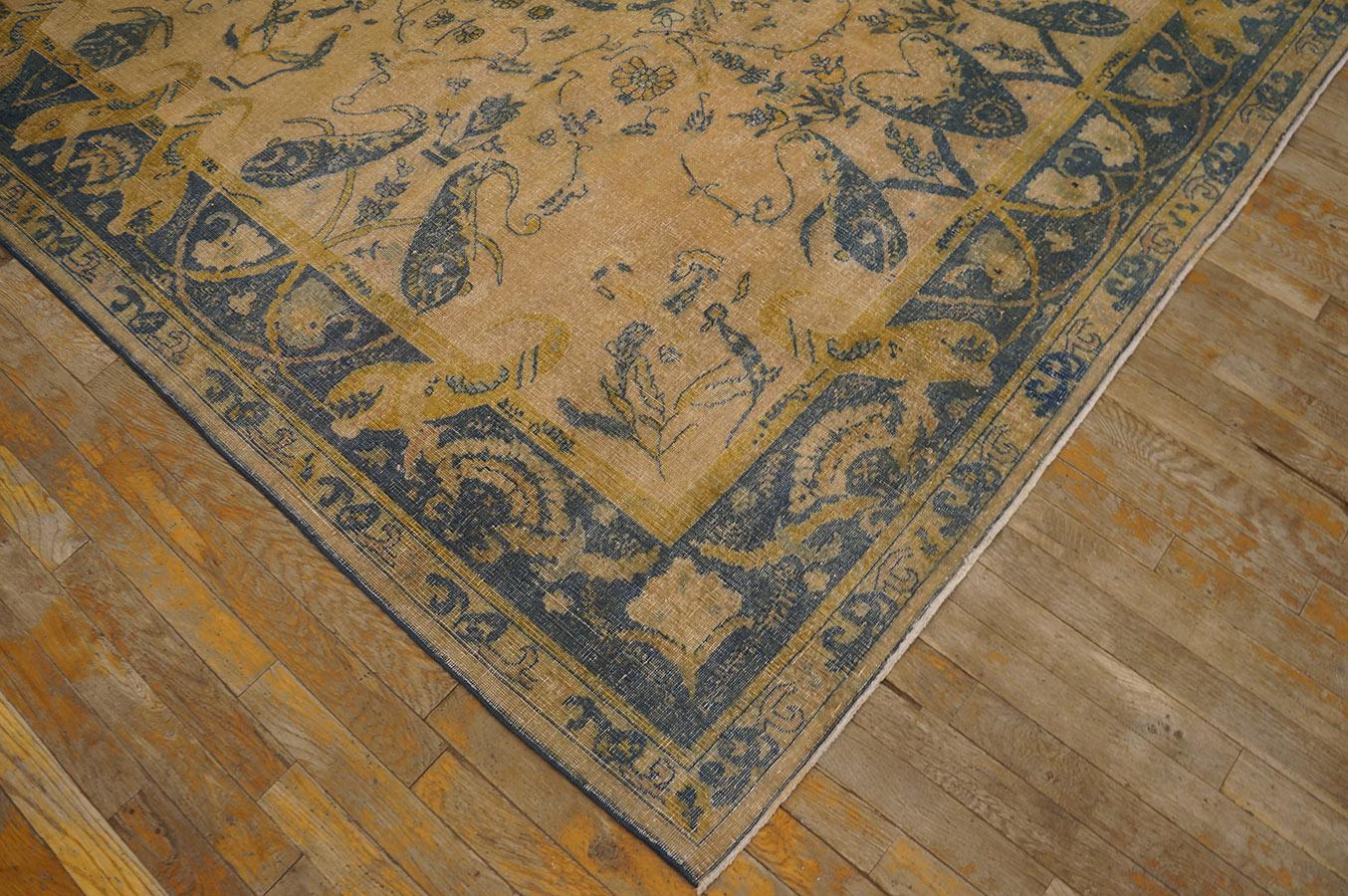 Antiker indischer Teppich 7' 2'' x 9' 9'' (Wolle) im Angebot