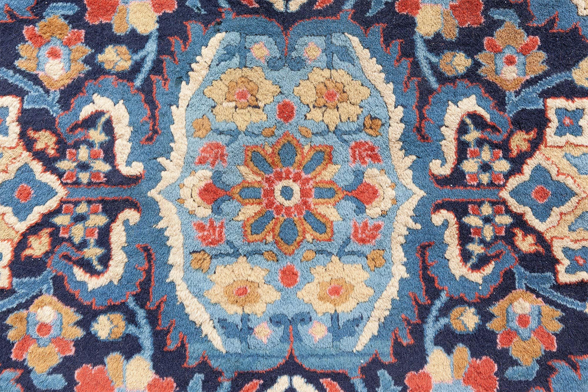 XX secolo Tappeto indiano antico Doris Leslie Blau in vendita