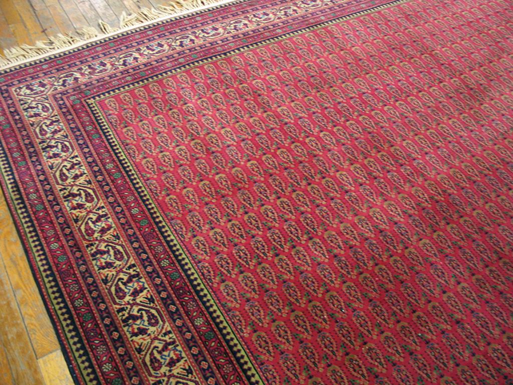 Early 20th Century Indian Lahore Paisley Carpet ( 12' x 20' 366 x 610 ) In Good Condition For Sale In New York, NY