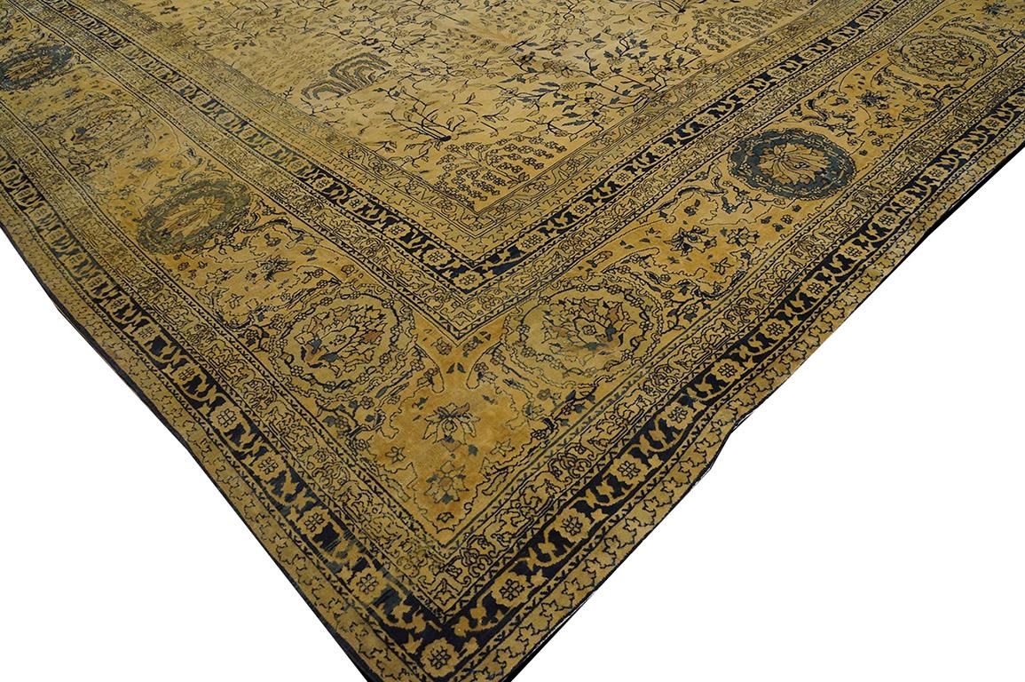 Early 20th Century Indian Lahore Carpet ( 12'6